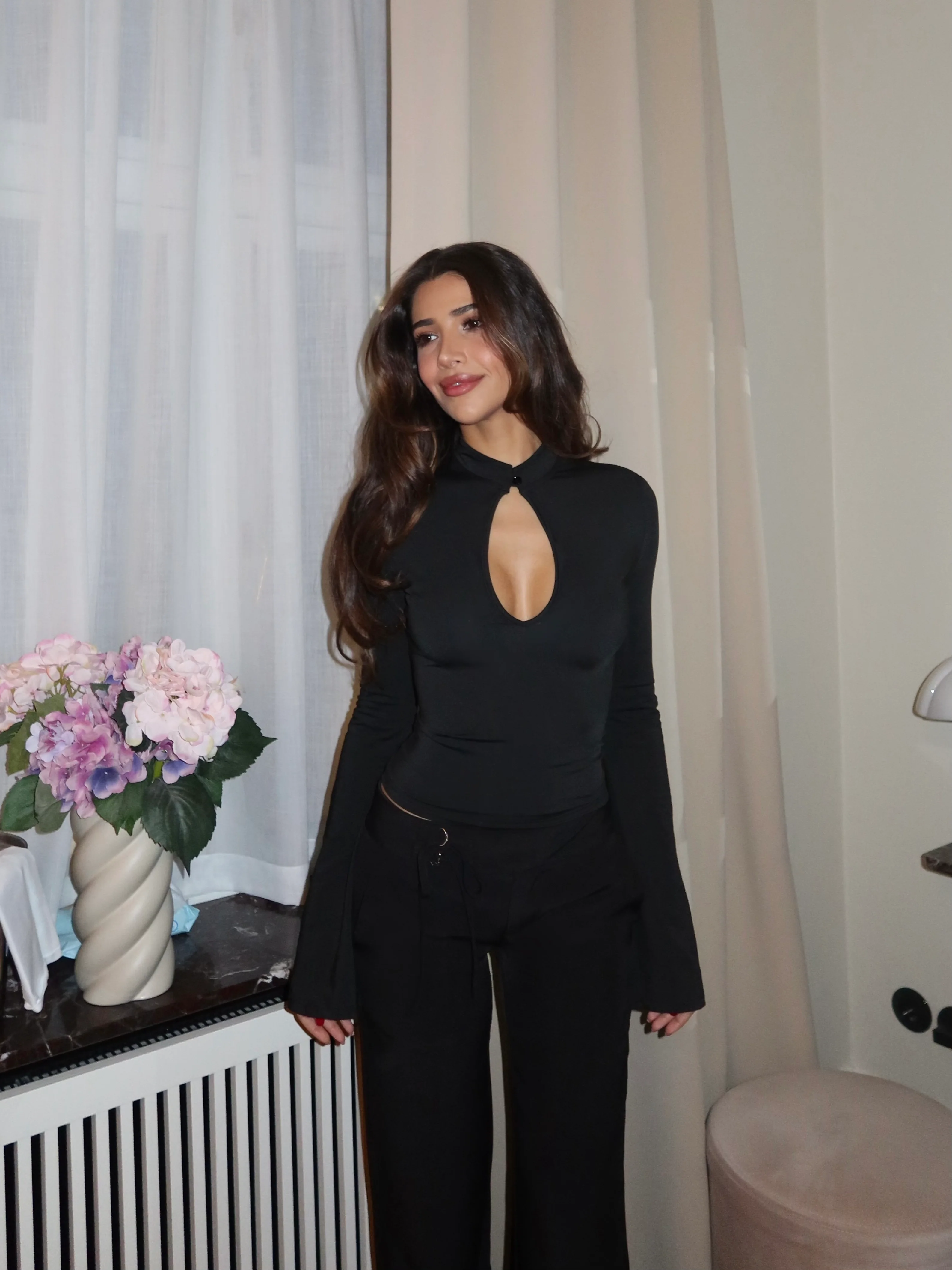 Baia Basic Long Sleeve Top – Black - Image 2