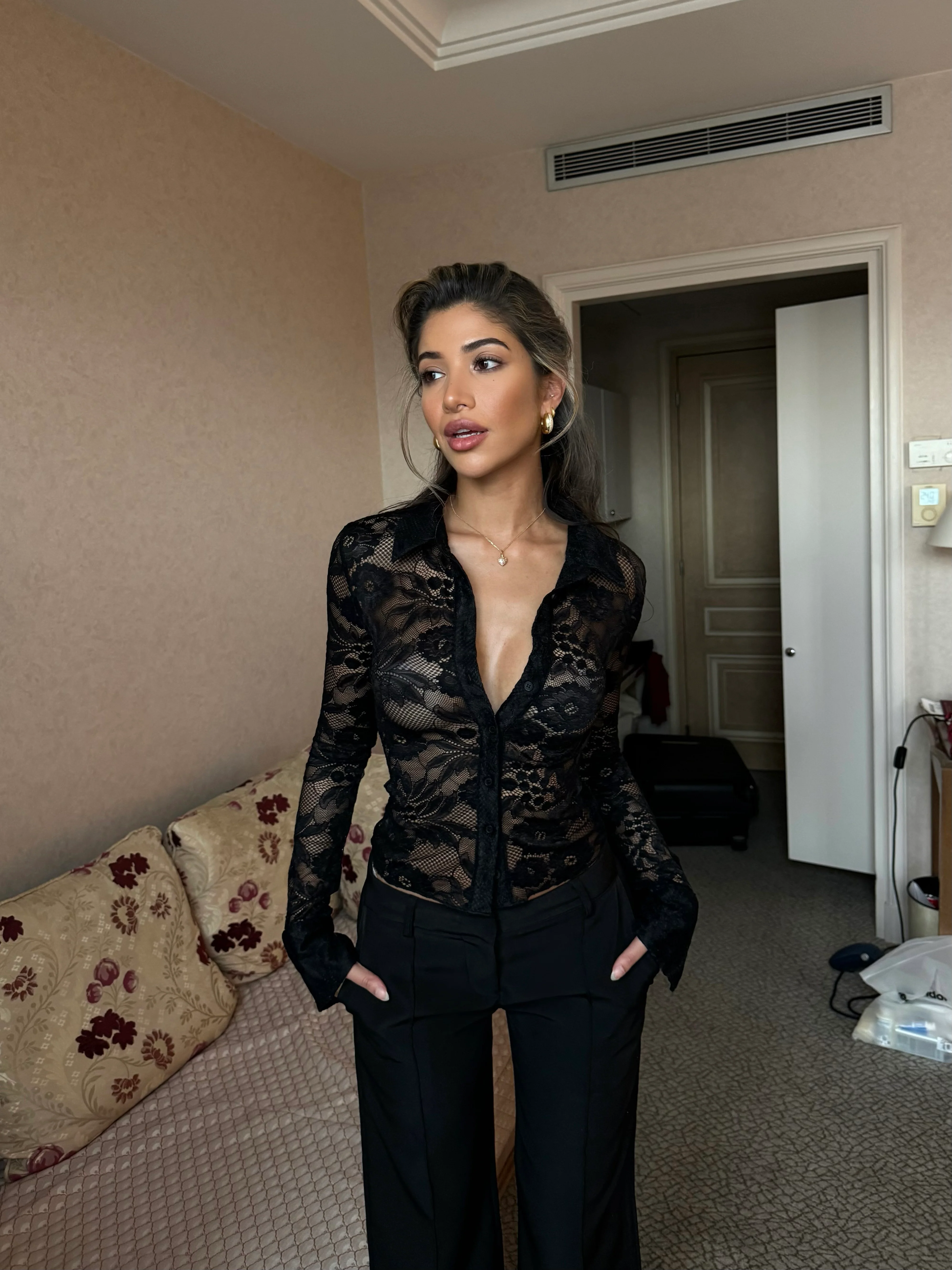 Grace lace top - black
